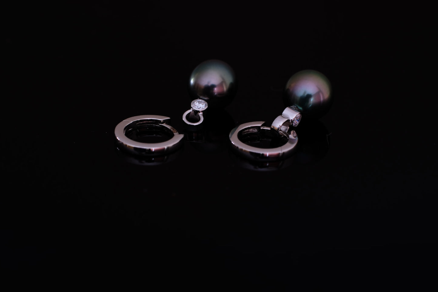 Huggie hoops with Tahiti pearl & diamond pendant