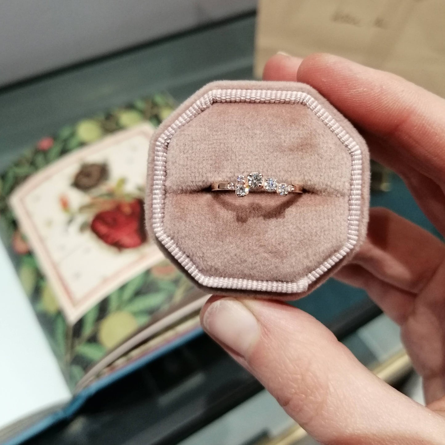 Cascade ring