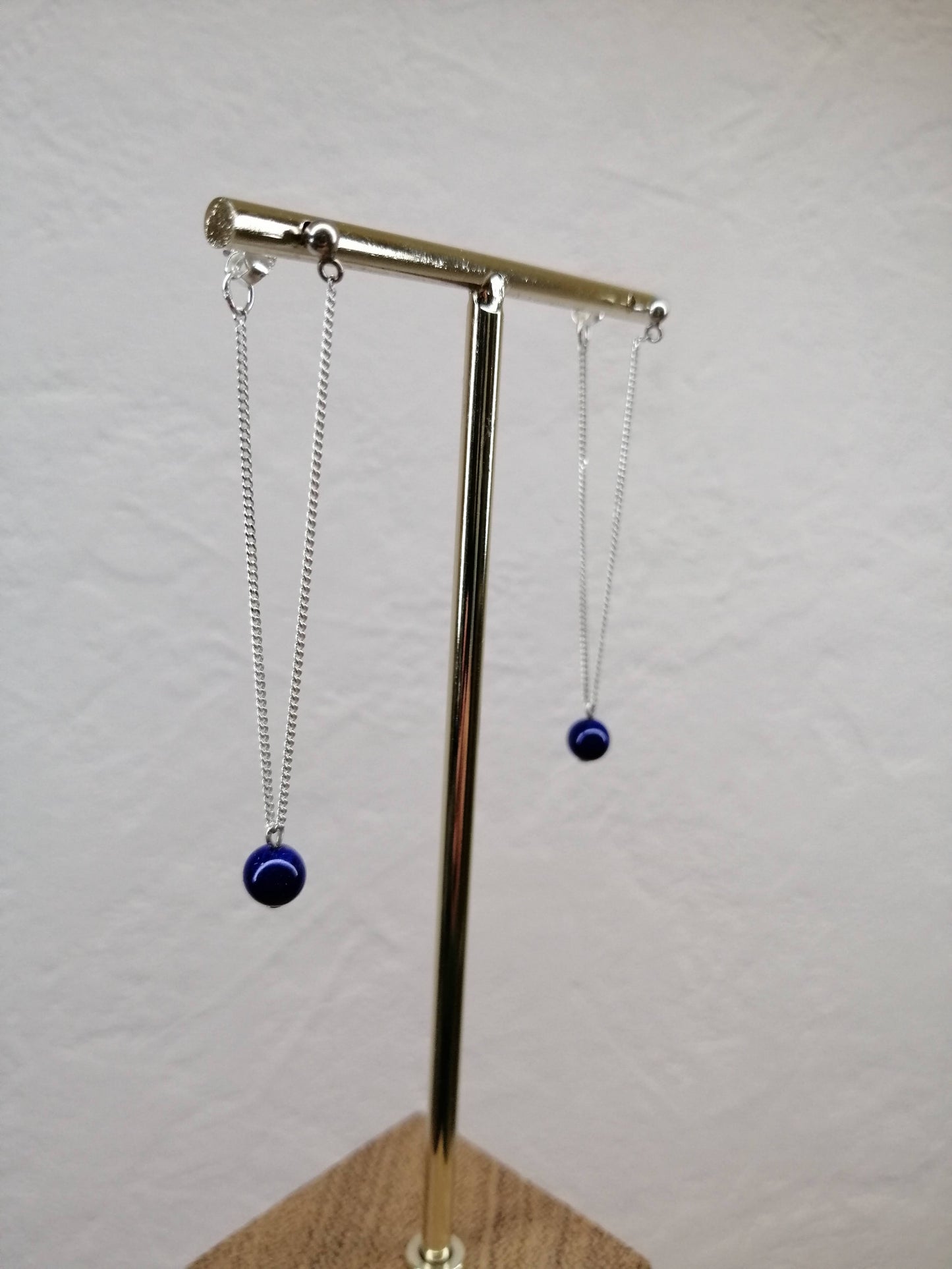 Alice earrings Lapis Lazuli bead