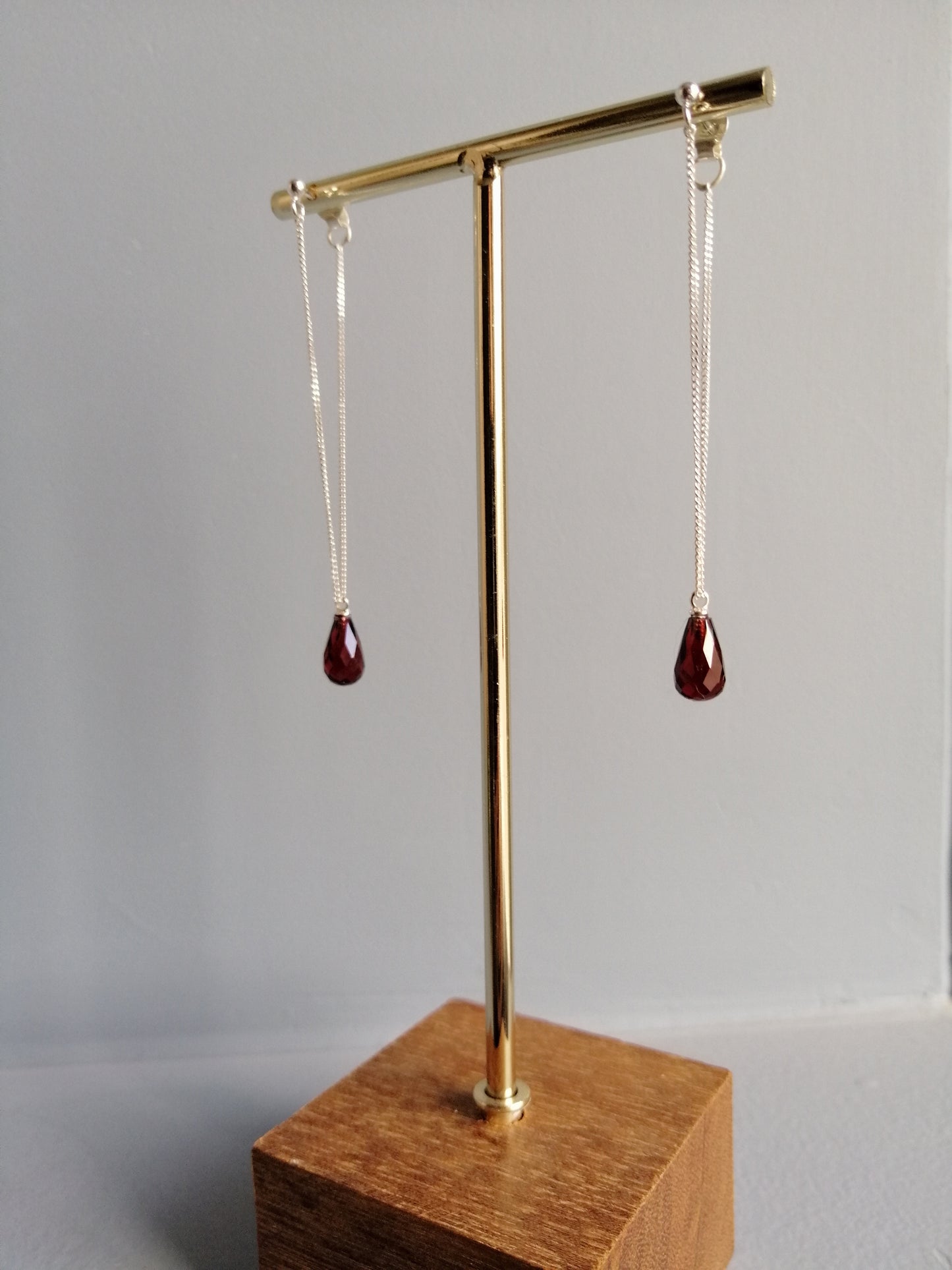 Alice Earrings: Garnet (January birthstone)