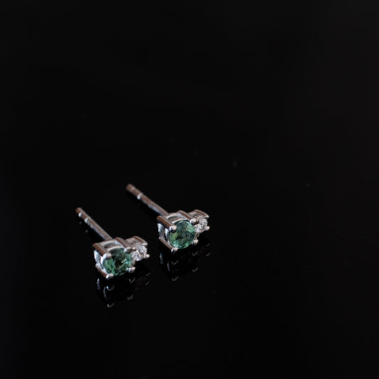 Tourmaline and diamond stud